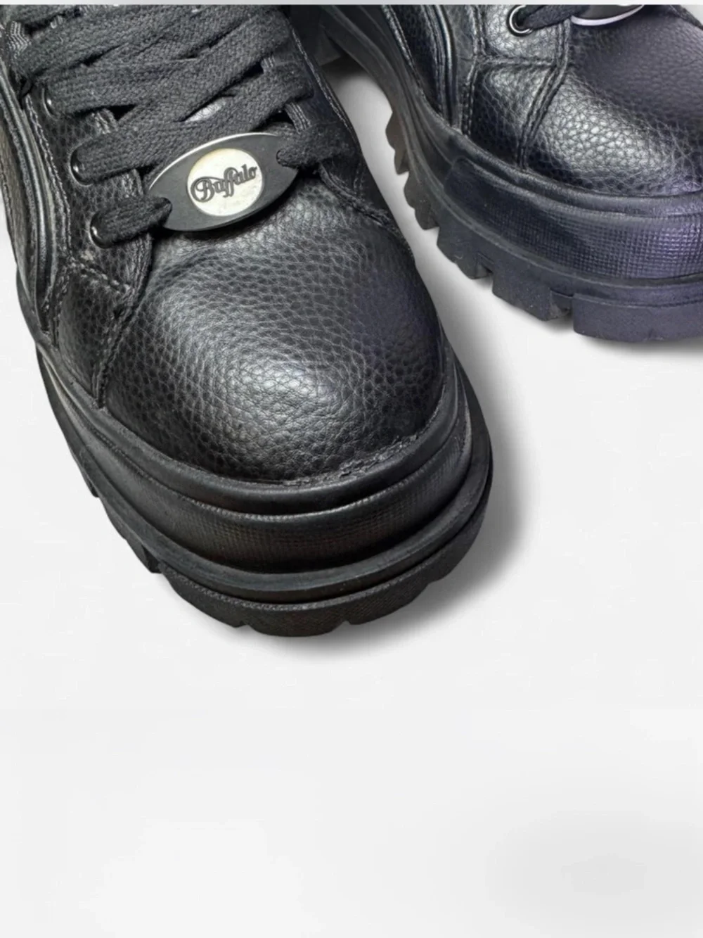 Buffalo Black Platform Lace-Up Women's Sneakers with Yellow Tongue Tab